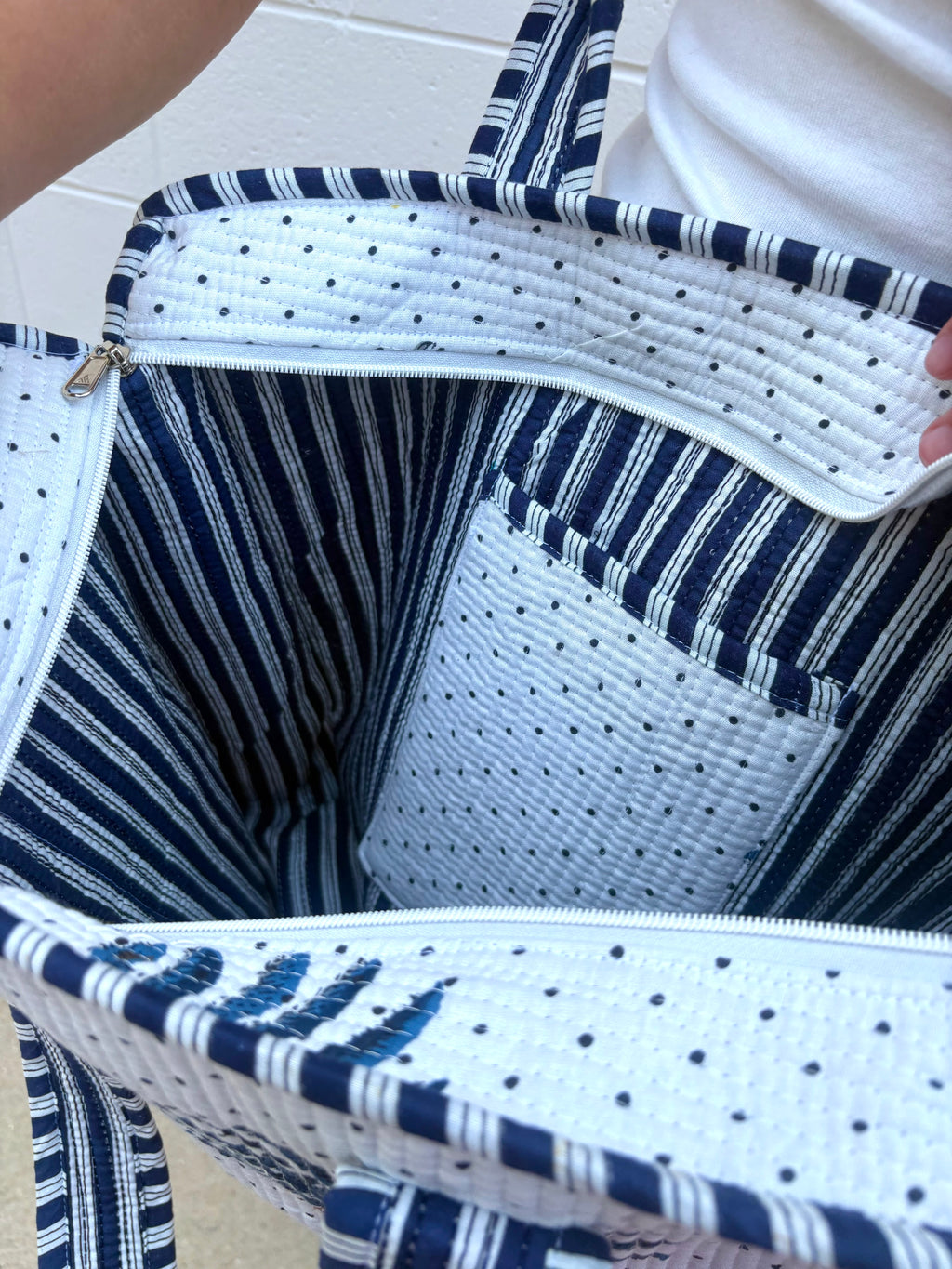 The Coastal Palm Tote