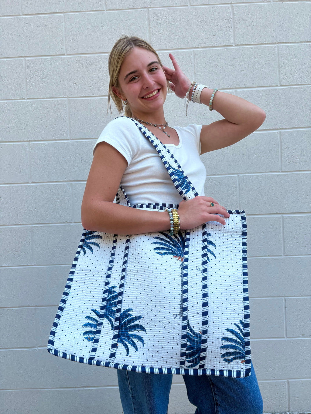 The Coastal Palm Tote