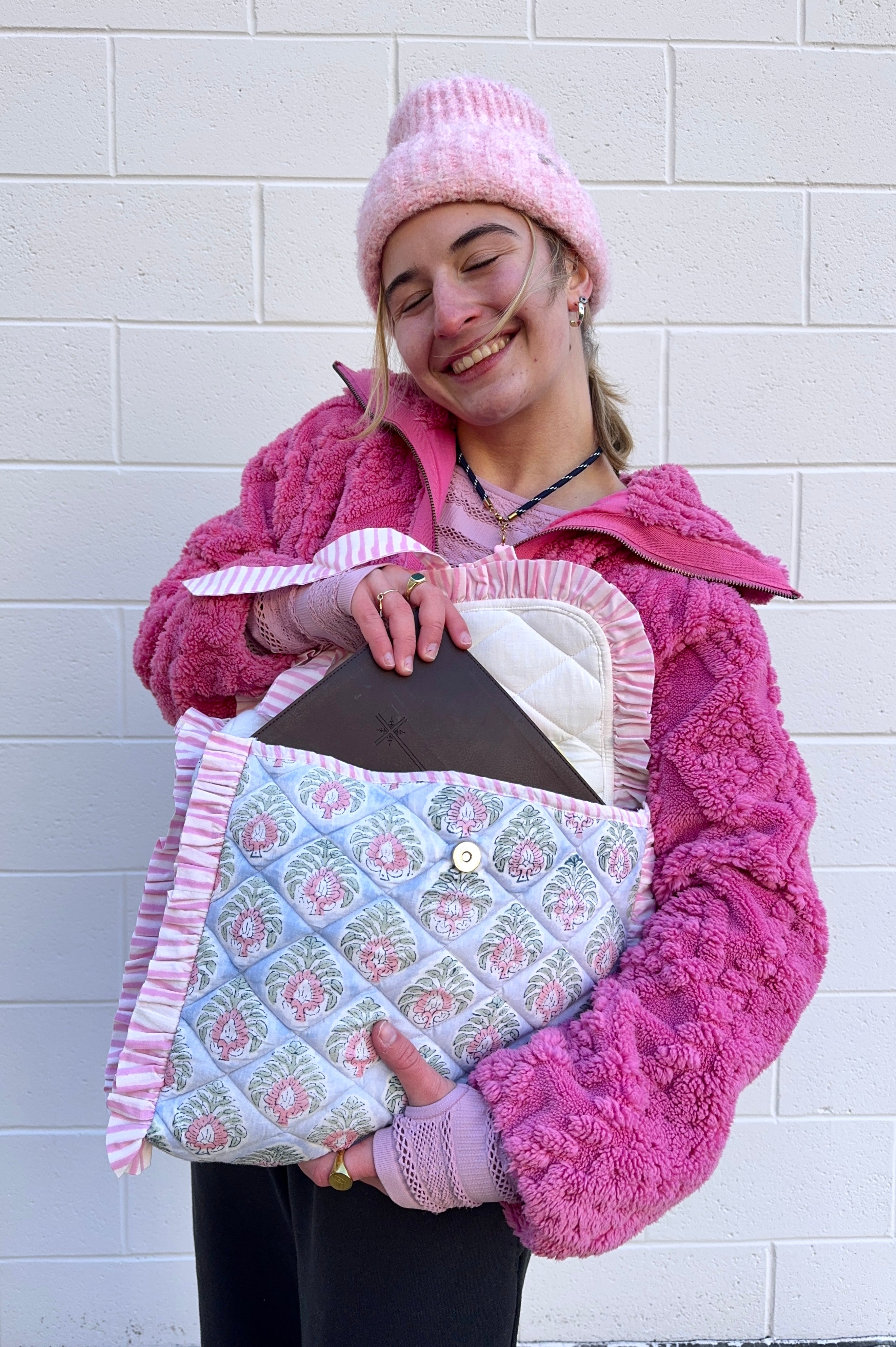 The Magnolia Morning Sleeve