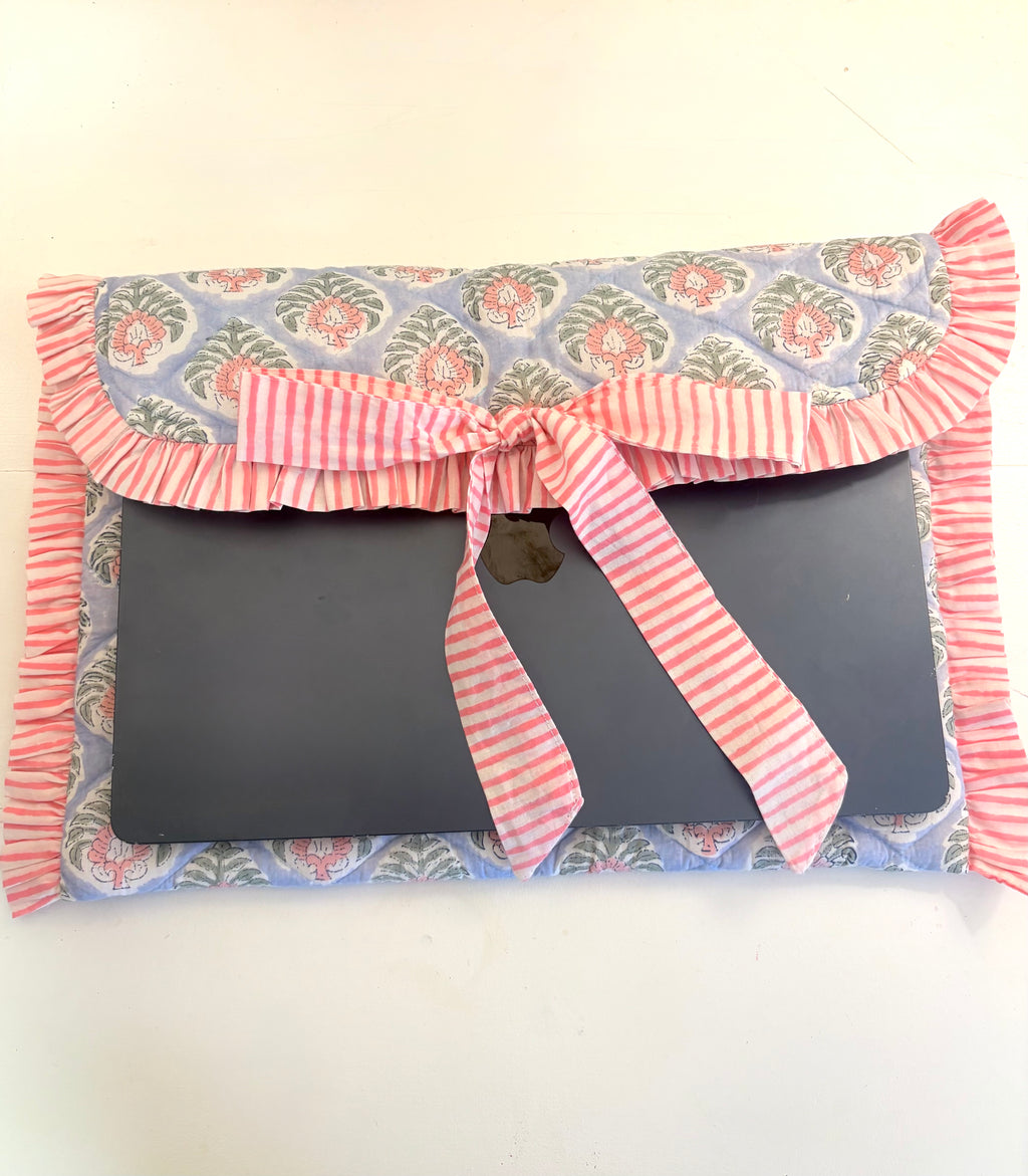 The Magnolia Morning Sleeve